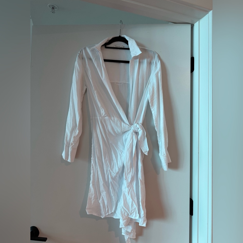 Vince White Cotton Top with Brand Tag